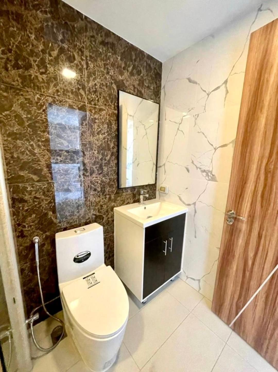 Arcadia Beach Resort By Psr Pattaya Ngoại thất bức ảnh