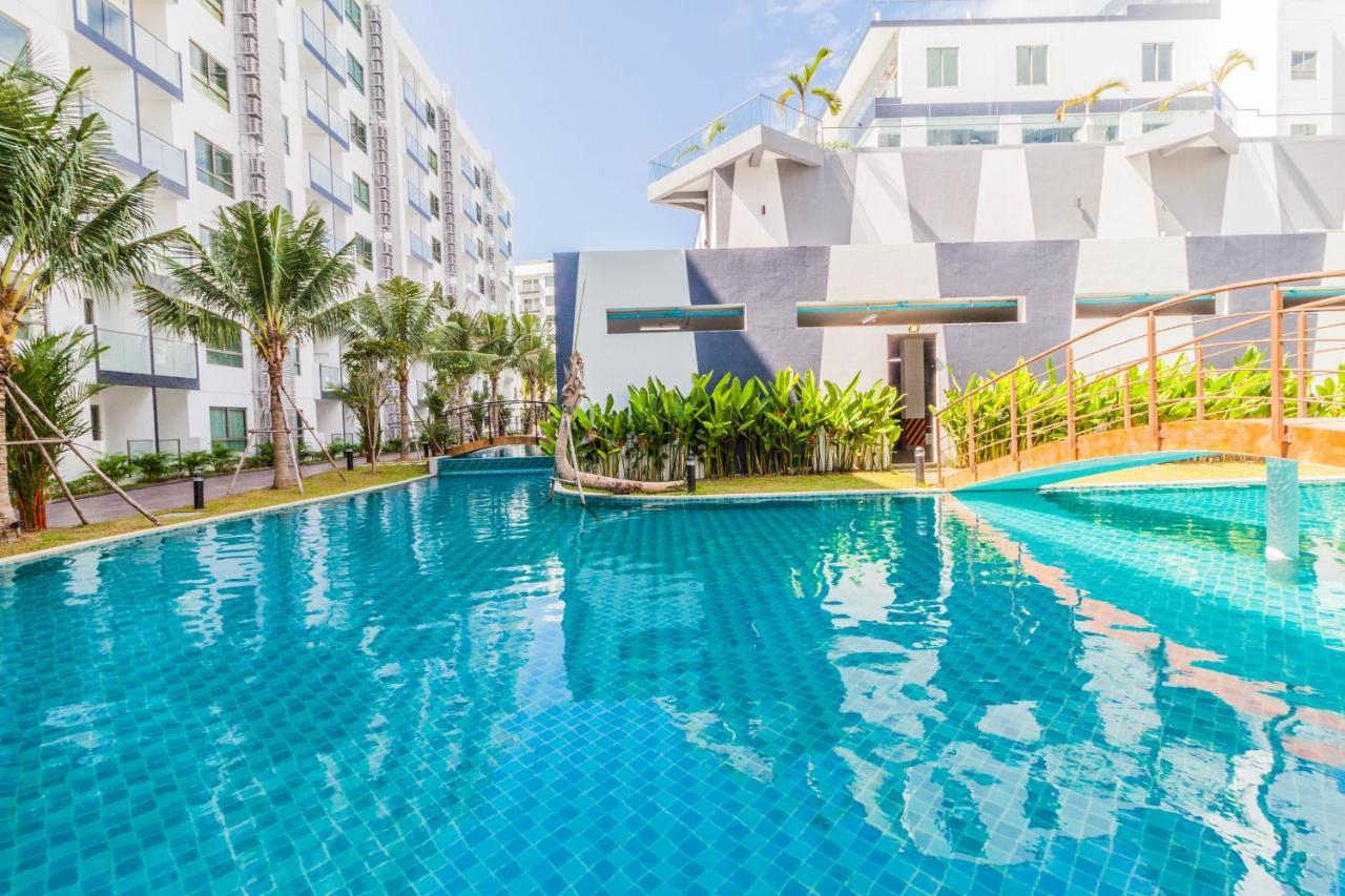 Arcadia Beach Resort By Psr Pattaya Ngoại thất bức ảnh