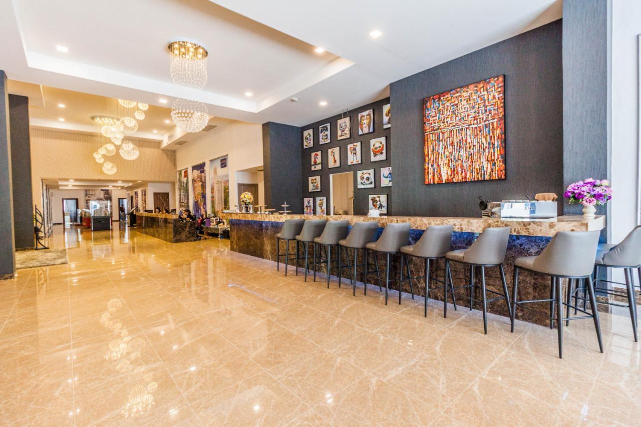 Arcadia Beach Resort By Psr Pattaya Ngoại thất bức ảnh