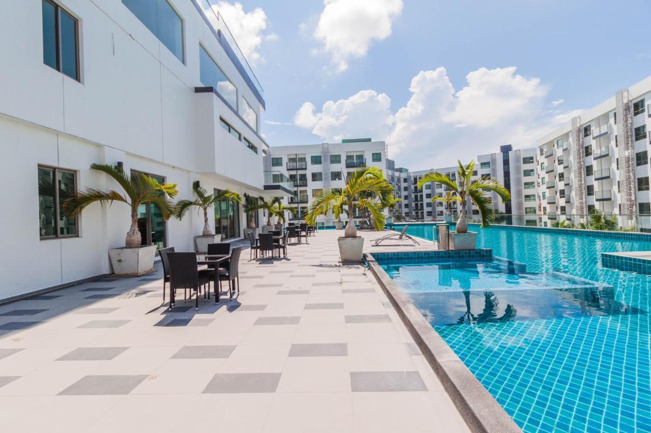 Arcadia Beach Resort By Psr Pattaya Ngoại thất bức ảnh