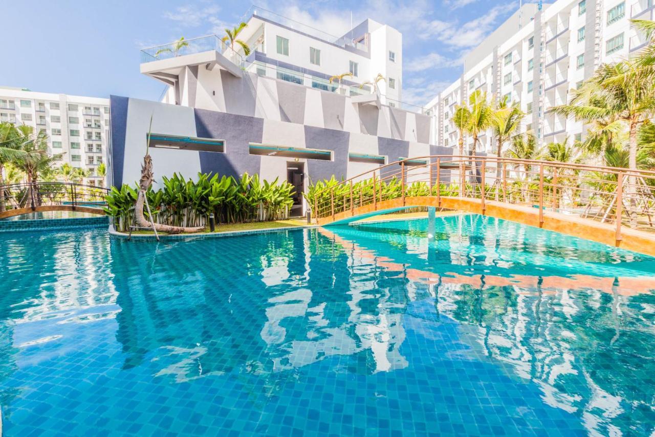 Arcadia Beach Resort By Psr Pattaya Ngoại thất bức ảnh